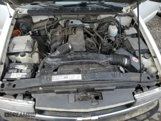 2000 Chevrolet S-10 LS with VIN 1GCCS1448YK160492, listed as a Copart auction lot 84990194 with 216,303 mi miles and Salvage Title. Bid and sale history available at carsss.com. Image 11.