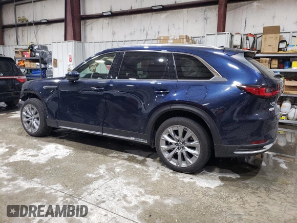 2024 Mazda CX-90 Premium Plus z VIN JM3KKEHD9R1174445, wystawiony jako Copart lot #45038705 z przebiegiem 10 178 mil mil oraz Szkoda całkowita • Salvage title. Historia ofert i sprzedaży dostępna na DreamBid. Obrazek 2.