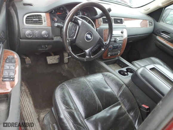 2008 Chevrolet Silverado 1500 Work Truck with VIN 1GCEK19078Z261335, listed as a Copart auction lot 53207995 with 334,311 mi miles and Clean Title. Bid and sale history available at carsss.com. Image 8.