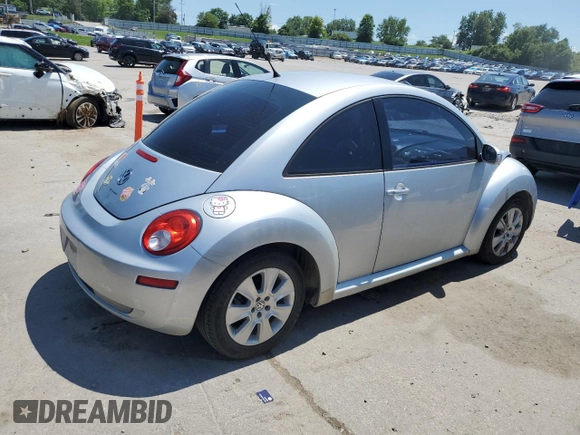 2008 Volkswagen Beetle S with VIN 3VWPW31C58M502208, listed as a Copart auction lot 61663455 with 93,982 mi miles and Salvage title. Bid and sale history available at DreamBid. Image 3.
