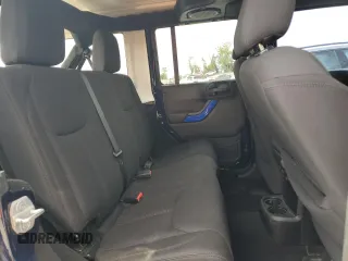 2013 Jeep Wrangler Unlimited Sport z VIN 1C4BJWDG7DL509796, wystawiony jako Copart lot #55787455 z przebiegiem 178 907 mil mil oraz Nie do naprawy • Non repairable. Historia ofert i sprzedaży dostępna na DreamBid. Obrazek 11.