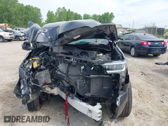 2025 Toyota Tundra Limited with VIN 5TFJA5DB2SX257293, listed as a IAAI auction lot 42742408 with 7,629 mi miles and . Bid and sale history available at DreamBid. Image 12.