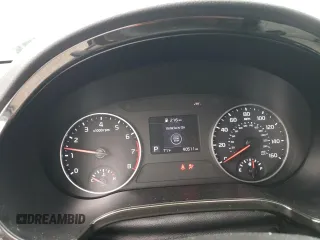 2021 Kia Seltos EX z VIN KNDERCAA6M7102971, wystawiony jako Copart lot #54679605 z przebiegiem 40 511 mil mil oraz Czysty tytuł • Clean title. Historia ofert i sprzedaży dostępna na DreamBid. Obrazek 9.