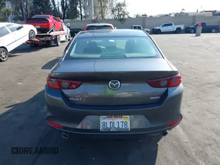 2019 Mazda 3 w/Select with VIN 3MZBPAAL1KM105498, listed as a IAAI auction lot 41601386 with 113,203 mi miles. Bid and sale history available at carsss.com. Image 17.