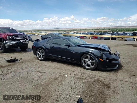 2014 Chevrolet Camaro LT with VIN 2G1FB1E32E9240136, listed as a Copart auction lot 55873705 with 132,153 mi miles and Salvage title. Bid and sale history available at DreamBid. Image 14.