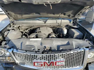 2010 GMC Sierra 1500 SLT with VIN 3GTRCWE03AG287390, listed as a Copart auction lot 87533655 with 163,253 mi miles and Salvage title. Bid and sale history available at DreamBid. Image 13.