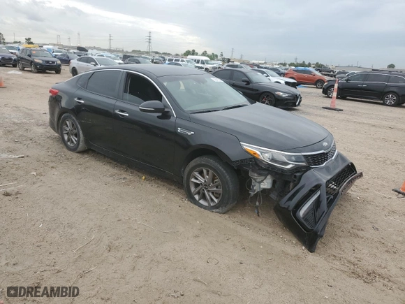 2020 Kia Optima LX with VIN 5XXGT4L37LG451156, listed as a Copart auction lot 50641955 with 67,730 mi miles and Clean Title. Bid and sale history available at carsss.com. Image 4.