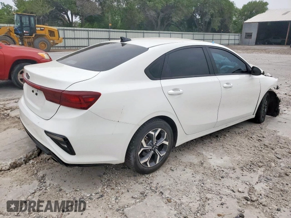 2021 Kia Forte LXS with VIN 3KPF24AD6ME303374, listed as a Copart auction lot 57673425 with 41,694 mi miles and Salvage title. Bid and sale history available at DreamBid. Image 3.