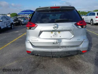 2018 Nissan Rogue S with VIN KNMAT2MTXJP596416, listed as a IAAI auction lot 41532438 with 100,283 mi miles. Bid and sale history available at carsss.com. Image 17.