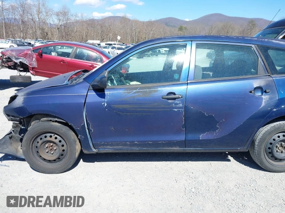 2006 Toyota Matrix STD with VIN 2T1KR32E86C568648, listed as a IAAI auction lot 41875552 with 134,042 mi miles and . Bid and sale history available at carsss.com. Image 16.