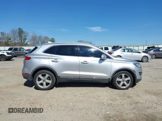 2017 Lincoln MKC Premiere with VIN 5LMCJ1C92HUL15471, listed as a IAAI auction lot 41875811 with 160,287 mi miles and . Bid and sale history available at DreamBid. Image 13.
