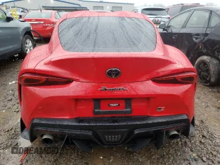 2021 Toyota Supra 3.0 z VIN WZ1DB0C02MW044450, wystawiony jako Copart lot #73321152 z przebiegiem Nie podano mil oraz . Historia ofert i sprzedaży dostępna na DreamBid. Obrazek 6.