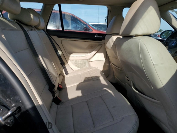 2012 Volkswagen Jetta TDI with VIN 3VWPL7AJ7CM701008, listed as a Copart auction lot 53899445 with 127,900 mi miles and Salvage title. Bid and sale history available at DreamBid. Image 11.