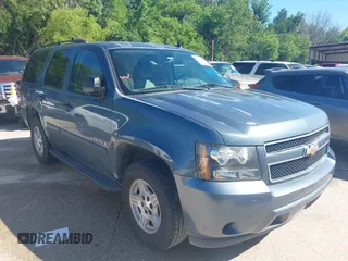 2008 Chevrolet Tahoe LS with VIN 1GNFC13C48J230358, listed as a IAAI auction lot 42219111 with 257,851 mi miles and . Bid and sale history available at DreamBid. Image 1.