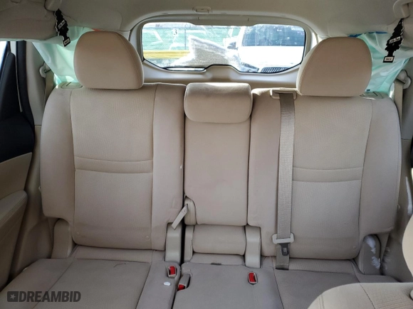 2015 Nissan Rogue SV with VIN 5N1AT2MV0FC813872, listed as a Copart auction lot 44819265 with 157,867 mi miles and Clean Title. Bid and sale history available at carsss.com. Image 10.