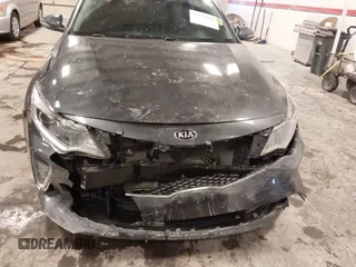 2018 Kia Optima LX with VIN 5XXGT4L30JG241236, listed as a IAAI auction lot 41612332 with 73,494 mi miles. Bid and sale history available at carsss.com. Image 12.