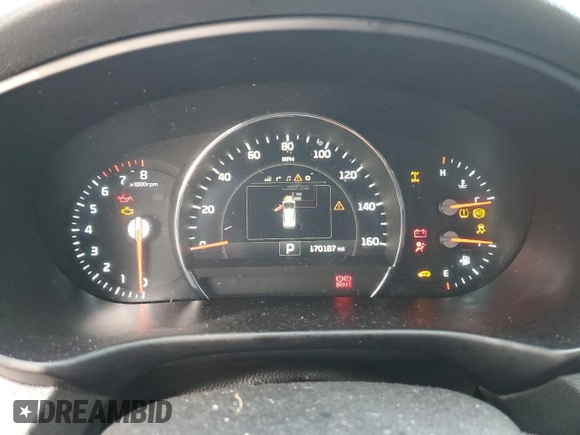 2016 Kia Sorento SX with VIN 5XYPKDA54GG081485, listed as a Copart auction lot 43355325 with 170,187 mi miles and Salvage Title. Bid and sale history available at carsss.com. Image 9.