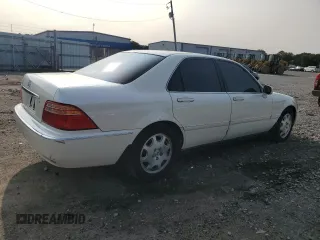 2000 Acura RL with VIN JH4KA9655YC001151, listed as a Copart auction lot 69598714 with 0 mi miles and Salvage Title. Bid and sale history available at carsss.com. Image 3.