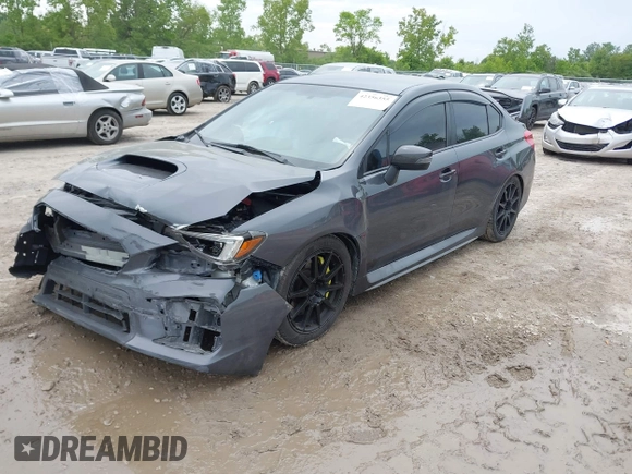2020 Subaru WRX STI z VIN JF1VA2E65L9800214, wystawiony jako IAAI lot #42356355 z przebiegiem 80 377 mil mil oraz . Historia ofert i sprzedaży dostępna na DreamBid. Obrazek 2.