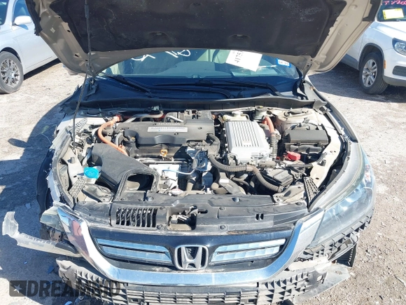 2014 Honda Accord EX-L with VIN 1HGCR6F59EA004379, listed as a IAAI auction lot 41753888 with 98,654 mi miles and . Bid and sale history available at DreamBid. Image 10.