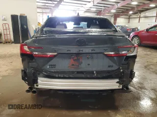 2025 Toyota Camry LE z VIN 4T1DBADK2SU527722, wystawiony jako Copart lot #53717815 z przebiegiem 1 442 mil mil oraz Nie do naprawy • Non repairable. Historia ofert i sprzedaży dostępna na DreamBid. Obrazek 6.