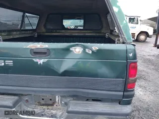 2000 Dodge Ram 1500 with VIN 3B7HC13Z6YG120189, listed as a IAAI auction lot 41143429 with 171,604 mi miles. Bid and sale history available at carsss.com. Image 13.