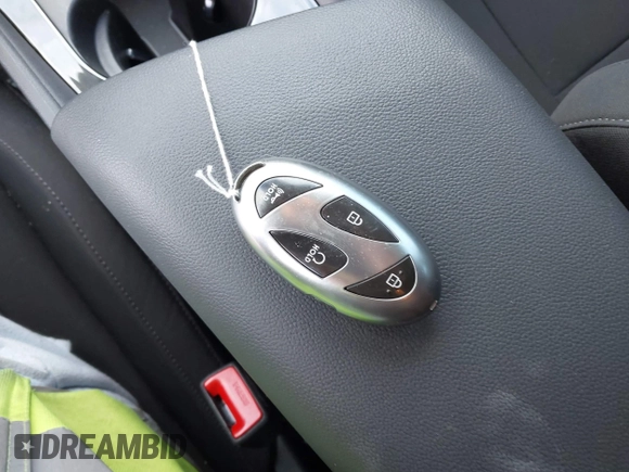 2024 Hyundai Elantra SEL z VIN KMHLS4DG3RU836490, wystawiony jako IAAI lot #42309437 z przebiegiem 7 679 mil mil oraz . Historia ofert i sprzedaży dostępna na DreamBid. Obrazek 11.