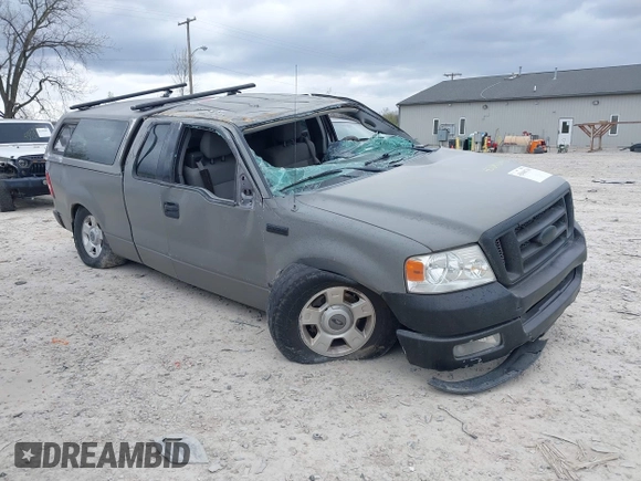 2004 Ford F-150 STX with VIN 1FTRX12W94NA74441, listed as a IAAI auction lot 42040740 with 174,740 mi miles and . Bid and sale history available at carsss.com. Image 1.