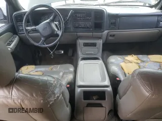 2002 Chevrolet Suburban LS with VIN 3GNEC16Z42G343960, listed as a Copart auction lot 88970245 with 284,632 mi miles and Salvage Title. Bid and sale history available at carsss.com. Image 8.