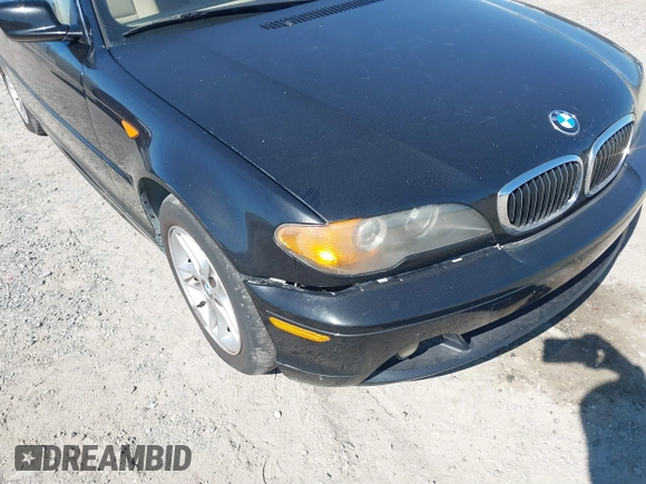 2004 BMW 3 Series 325Ci with VIN WBABW33414PL28254, listed as a IAAI auction lot 41785394 with 129,235 mi miles. Bid and sale history available at carsss.com. Image 15.