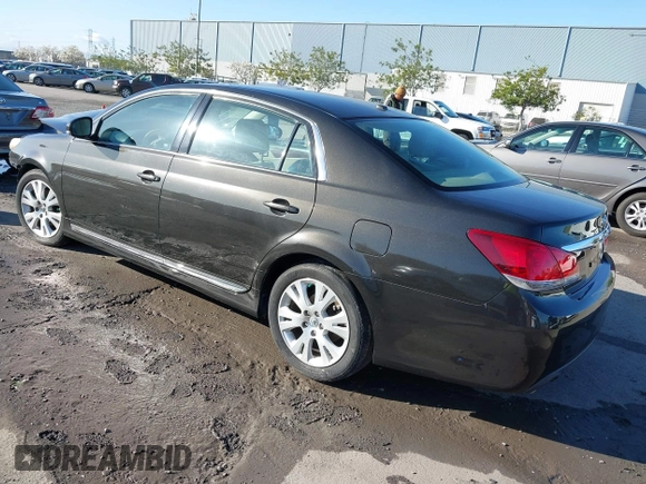 2011 Toyota Avalon with VIN 4T1BK3DB6BU403682, listed as a IAAI auction lot 41928488 with 194,490 mi miles and . Bid and sale history available at DreamBid. Image 3.