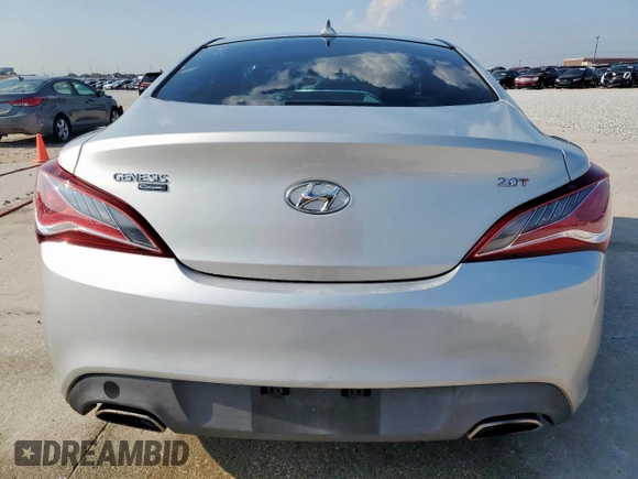 2013 Hyundai Genesis Coupe Premium with VIN KMHHT6KD5DU089250, listed as a Copart auction lot 59163195 with 117,174 mi miles and Clean title. Bid and sale history available at DreamBid. Image 6.