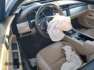 2016 Jaguar XF 35t Prestige with VIN SAJBE4BV6GCY07059, listed as a Copart auction lot 80450974 with 65,981 mi miles and Salvage Title. Bid and sale history available at carsss.com. Image 8.