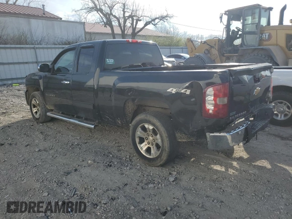 2012 Chevrolet Silverado 1500 LT with VIN 1GCRKSE72CZ228925, listed as a Copart auction lot 49096745 with 377,426 mi miles and Salvage Title. Bid and sale history available at DreamBid. Image 2.