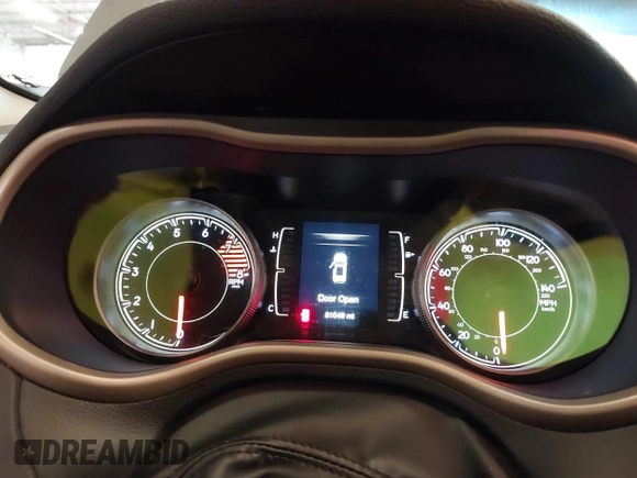 2018 Jeep Cherokee Latitude с VIN 1C4PJMCX8JD526558, выставлен на аукционе IAAI как лот 42396415 с пробегом 81 049 миль миль и . История ставок и продаж доступна на DreamBid. Изображение 7.