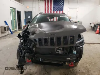 2022 Jeep Cherokee Trailhawk с VIN 1C4PJMBX3ND542805, выставлен на аукционе Copart как лот 54838505 с пробегом 44 692 миль миль и Чистый • Clean title. История ставок и продаж доступна на DreamBid. Изображение 5.