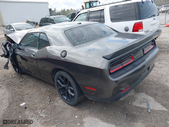 2019 Dodge Challenger SXT with VIN 2C3CDZAG4KH530251, listed as a IAAI auction lot 41749106 with 101,643 mi miles. Bid and sale history available at carsss.com. Image 3.