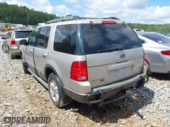 2005 Ford Explorer XLT with VIN 1FMDU73E05UA46123, listed as a IAAI auction lot 42511282 with 140,681 mi miles and . Bid and sale history available at DreamBid. Image 3.