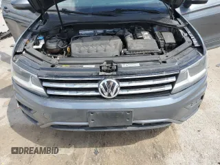 2018 Volkswagen Tiguan S z VIN 3VV1B7AX0JM068527, wystawiony jako Copart lot #51419805 z przebiegiem 86 169 mil mil oraz Szkoda całkowita • Salvage title. Historia ofert i sprzedaży dostępna na DreamBid. Obrazek 12.