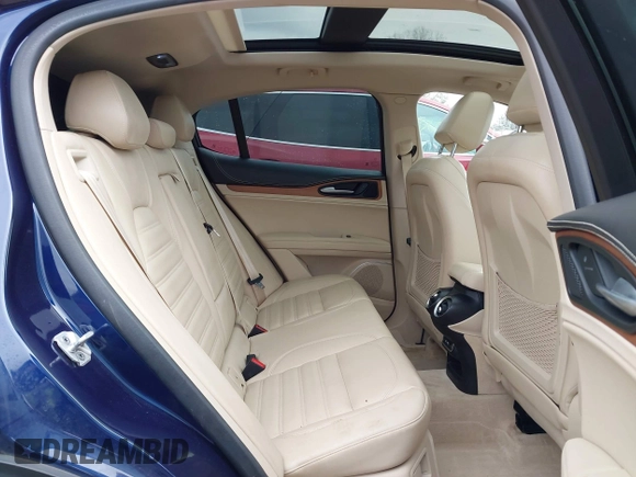 2019 Alfa Romeo Stelvio Ti z VIN ZASPAKBN4K7C43201, wystawiony jako IAAI lot #41121052 z przebiegiem 32 768 mil mil oraz . Historia ofert i sprzedaży dostępna na DreamBid. Obrazek 8.