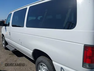 2014 Ford Econoline Passenger XL with VIN 1FBNE3BL9EDA22177, listed as a IAAI auction lot 42097378 with 232,100 mi miles. Bid and sale history available at carsss.com. Image 14.