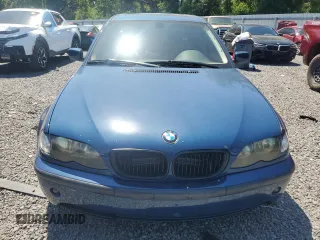 2003 BMW 3 Series 325i with VIN WBAEV33443KL59395, listed as a Copart auction lot 53683815 with 255,171 mi miles and Non Repairable. Bid and sale history available at DreamBid. Image 5.