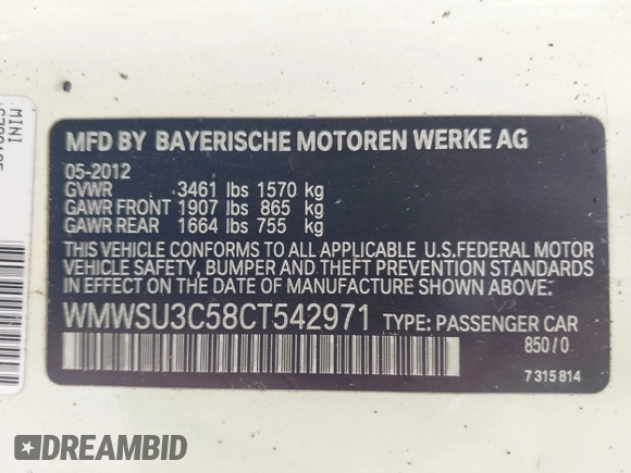 2012 MINI Hardtop z VIN WMWSU3C58CT542971, wystawiony jako IAAI lot #42421874 z przebiegiem 150 922 mil mil oraz . Historia ofert i sprzedaży dostępna na DreamBid. Obrazek 9.