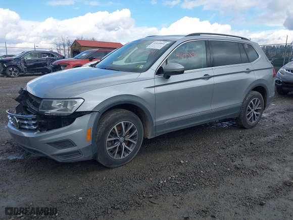 2020 Volkswagen Tiguan SE with VIN 3VV2B7AX2LM042731, listed as a IAAI auction lot 41645891 with 69,661 mi miles. Bid and sale history available at carsss.com. Image 19.