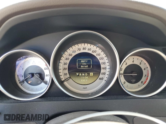 2012 Mercedes-Benz C 250 z VIN WDDGJ4HB9CF849348, wystawiony jako Copart lot #56346295 z przebiegiem 86 160 mil mil oraz Szkoda całkowita • Salvage title. Historia ofert i sprzedaży dostępna na DreamBid. Obrazek 9.