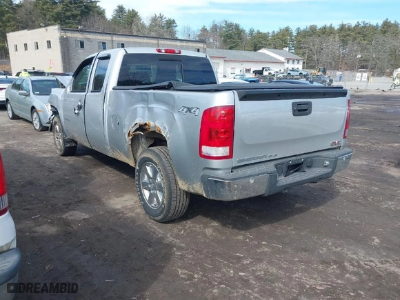 2013 GMC Sierra 1500 SLE with VIN 1GTR2VE73DZ238477, listed as a IAAI auction lot 41748417 with 139,436 mi miles. Bid and sale history available at carsss.com. Image 3.