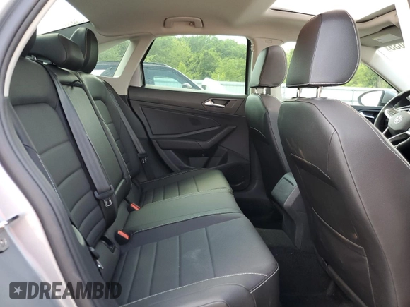 2024 Volkswagen Jetta SE с VIN 3VW7M7BU2RM059151, выставлен на аукционе Copart как лот 54608035 с пробегом 4 657 миль миль и Списание • Salvage title. История ставок и продаж доступна на DreamBid. Изображение 10.