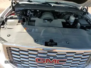 2020 GMC Yukon Denali z VIN 1GKS2CKJ3LR108661, wystawiony jako Copart lot #64701575 z przebiegiem 92 242 mil mil oraz Czysty tytuł • Clean title. Historia ofert i sprzedaży dostępna na DreamBid. Obrazek 14.
