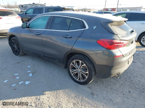 2020 BMW X2 xDrive28i with VIN WBXYJ1C0XL5P41137, listed as a IAAI auction lot 41287014 with 134,882 mi miles. Bid and sale history available at carsss.com. Image 3.