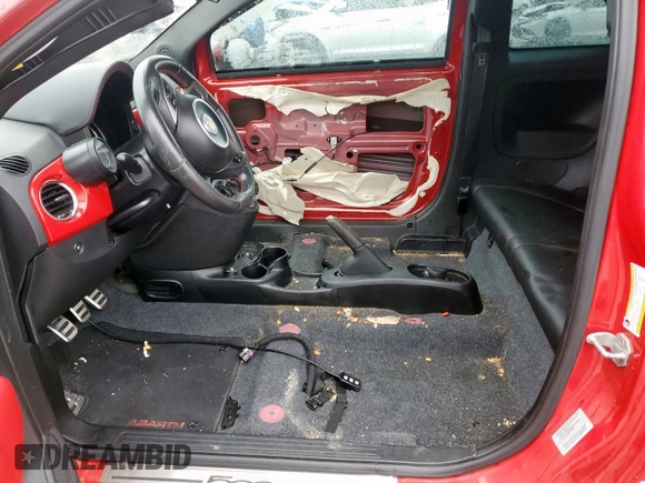 2015 FIAT 500 Abarth with VIN 3C3CFFFH8FT503545, listed as a Copart auction lot 52092955 with 0 mi miles and Clean Title. Bid and sale history available at carsss.com. Image 7.